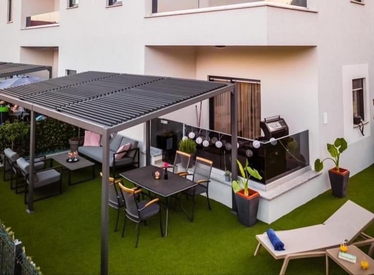 My Adriatic Place With Private Garden And Garage 希贝尼克 外观 照片